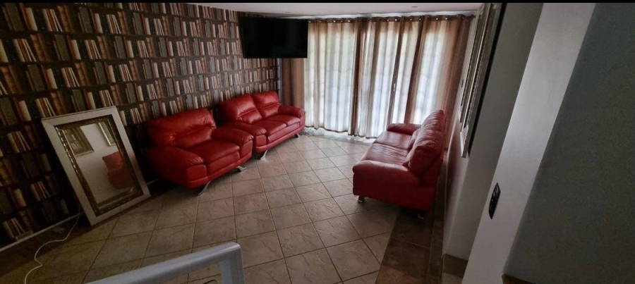 3 Bedroom Property for Sale in Nahoon Valley Park Eastern Cape